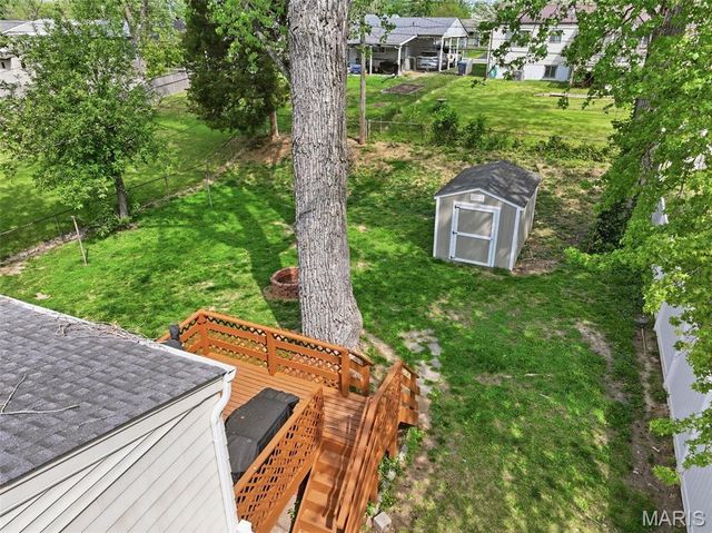 11959 Brookmont Drive, Maryland Heights, MO 63043