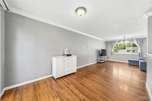 11959 Brookmont Drive, Maryland Heights, MO 63043