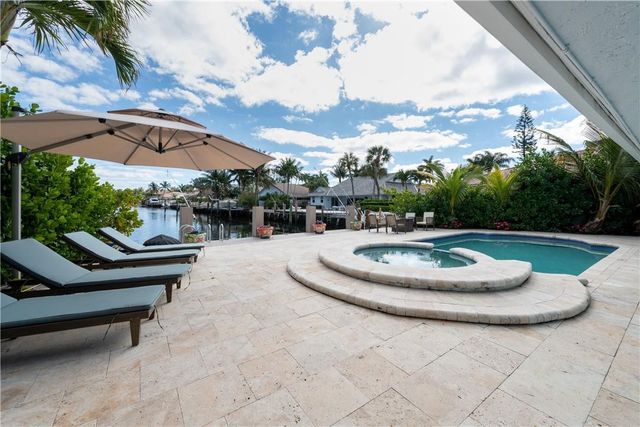 2711 BOONE Drive, Delray Beach, FL 33483