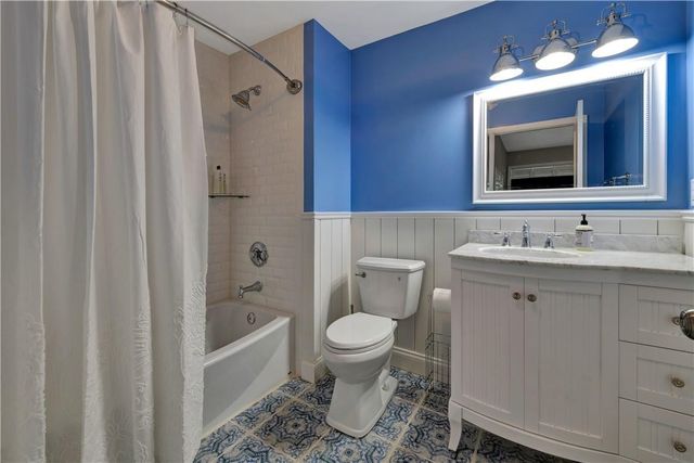2711 BOONE Drive, Delray Beach, FL 33483