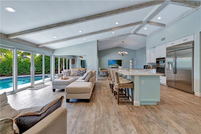 2711 BOONE Drive, Delray Beach, FL 33483