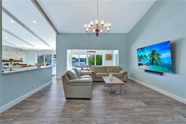 2711 BOONE Drive, Delray Beach, FL 33483