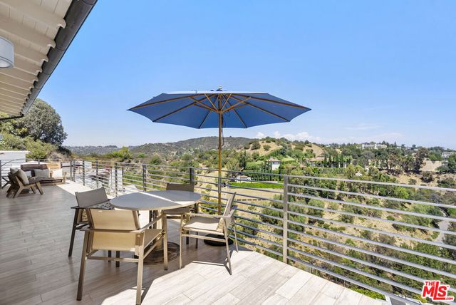 1364 Angelo Drive, Los Angeles, CA 90210