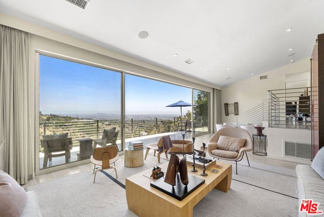 1364 Angelo Drive, Los Angeles, CA 90210
