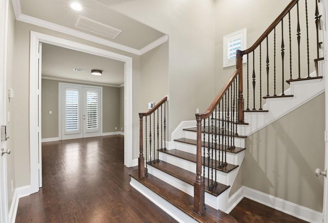 10933 Upland Park, Houston, TX 77043