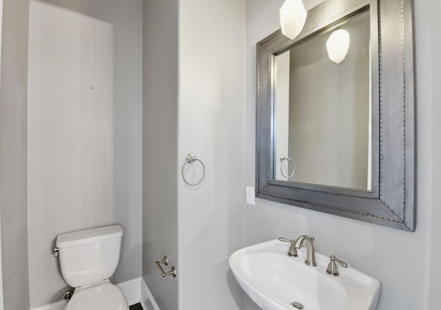 10933 Upland Park, Houston, TX 77043