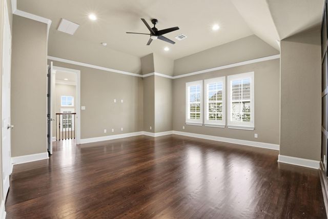 10933 Upland Park, Houston, TX 77043