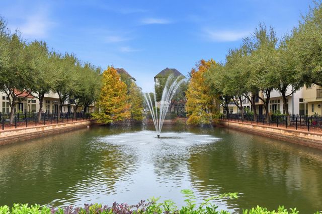 10933 Upland Park, Houston, TX 77043