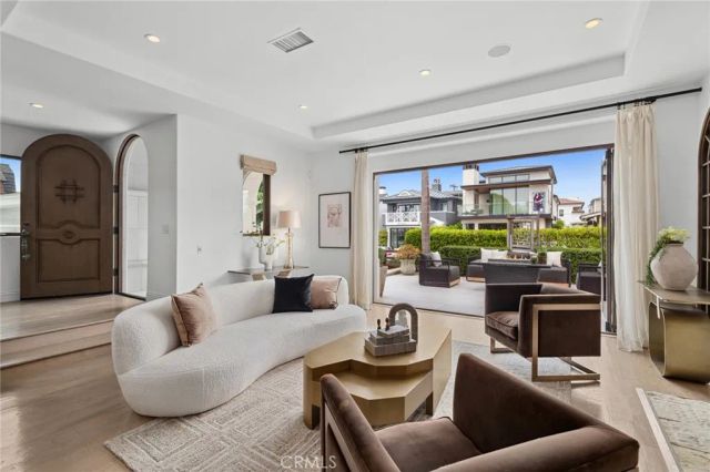 222 Orchid Avenue, Corona Del Mar, CA 92625