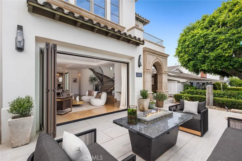 222 Orchid Avenue, Corona Del Mar, CA 92625