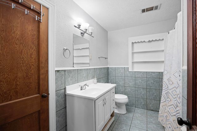 510 E O Street, Russellville, AR 72801