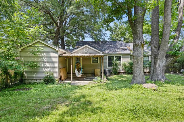 510 E O Street, Russellville, AR 72801