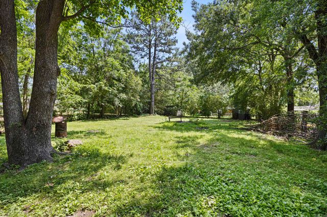 510 E O Street, Russellville, AR 72801