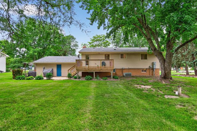 3122 Aadland Avenue NE, Buffalo, MN 55313