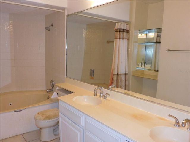 525 VIA VERONA LANE 104, Altamonte Springs, FL 32714