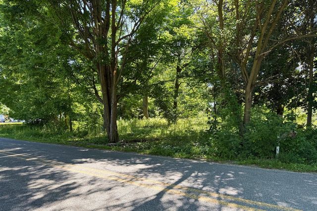15630 Enzian, Plainwell, MI 49080
