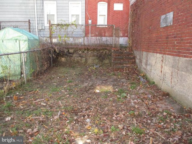 1242 MUHLENBERG ST, Reading, PA 19602