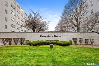 891 Farmington Avenue 5F, West Hartford, CT 06119