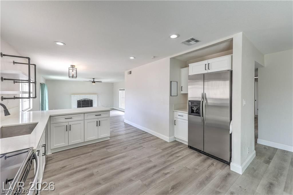 Image 12 of property listing at 3811 Tumbleweed Avenue, Las Vegas, NV 89121