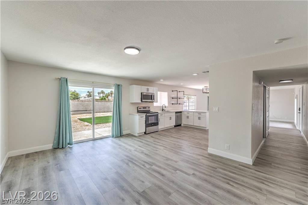 Image 16 of property listing at 3811 Tumbleweed Avenue, Las Vegas, NV 89121