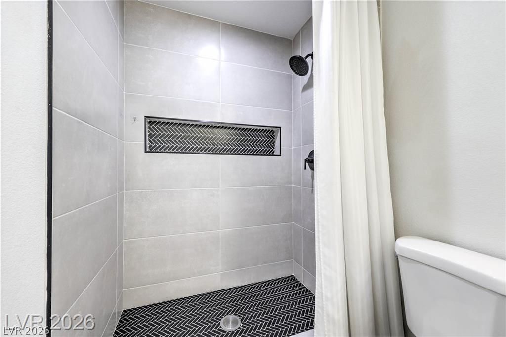 Image 20 of property listing at 3811 Tumbleweed Avenue, Las Vegas, NV 89121
