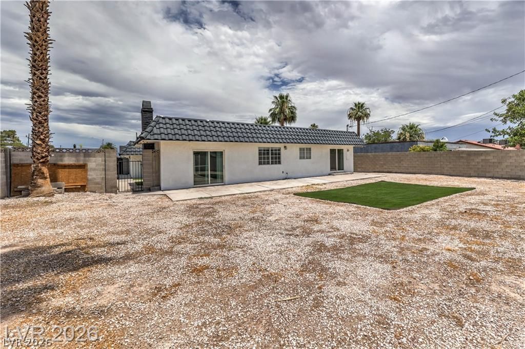 Image 25 of property listing at 3811 Tumbleweed Avenue, Las Vegas, NV 89121