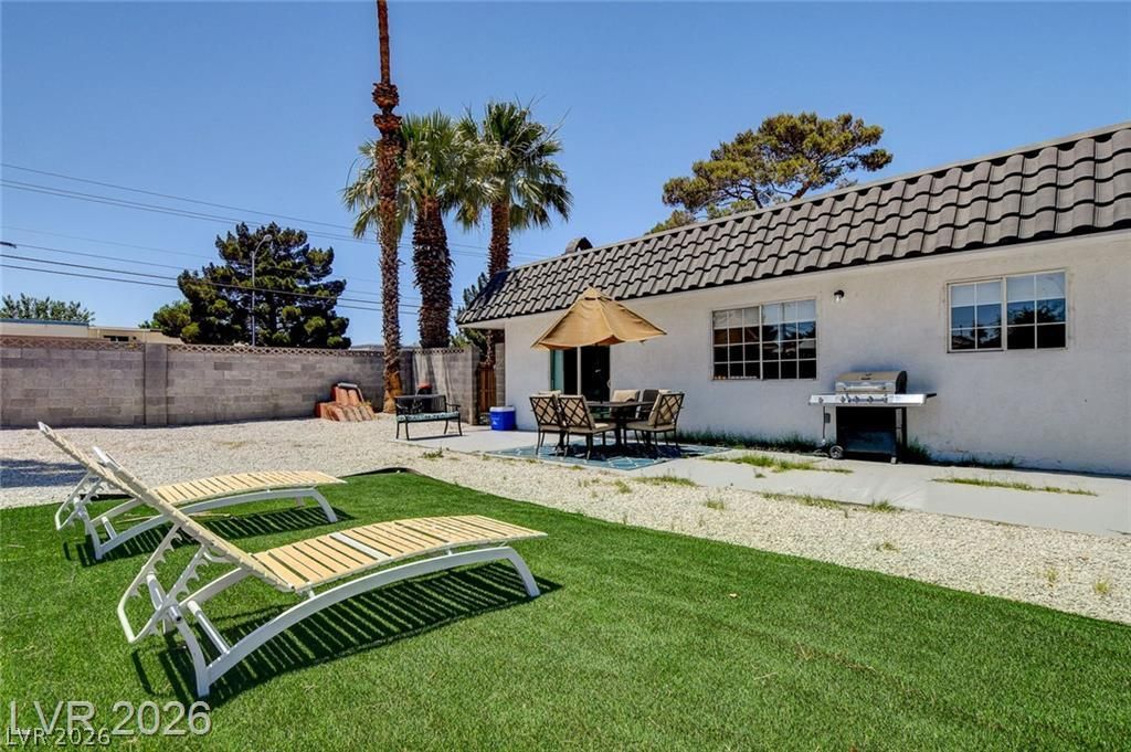Image 33 of property listing at 3811 Tumbleweed Avenue, Las Vegas, NV 89121