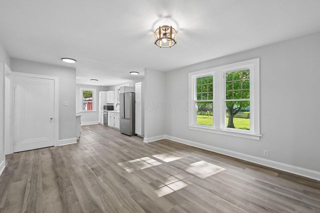 4602 GroveCity, Grove City, OH 43123