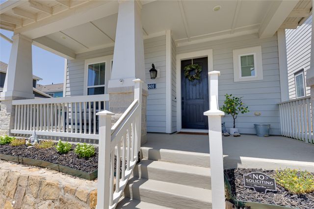 8801 Grand Avenue, North Richland Hills, TX 76180