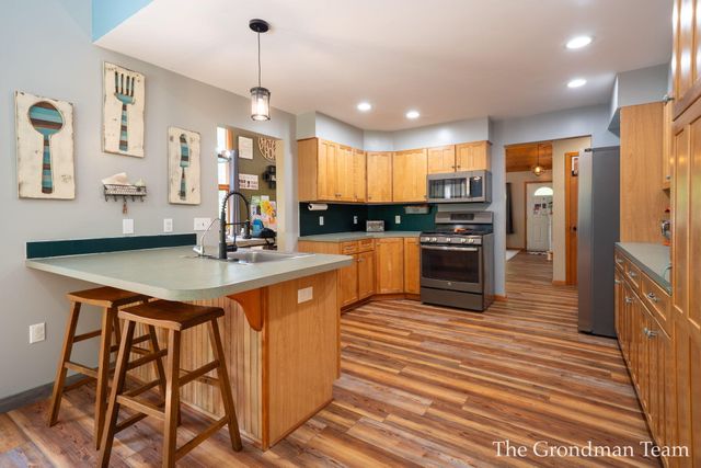 3631 Pepper Lane, Hamilton, MI 49419