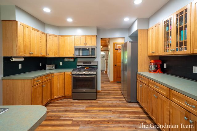 3631 Pepper Lane, Hamilton, MI 49419