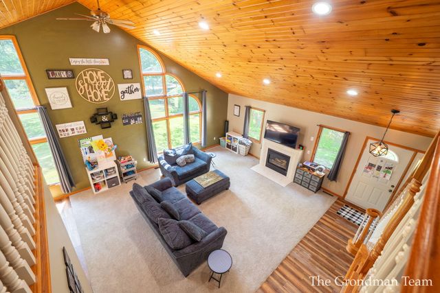 3631 Pepper Lane, Hamilton, MI 49419