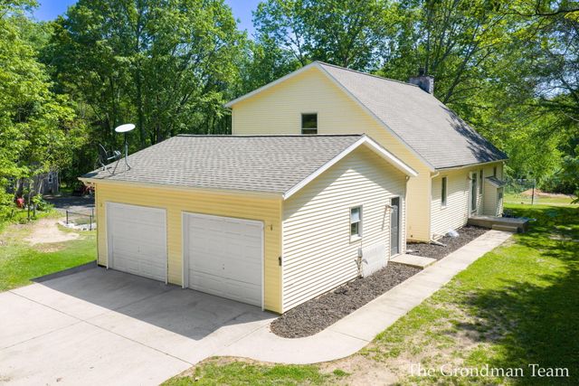 3631 Pepper Lane, Hamilton, MI 49419