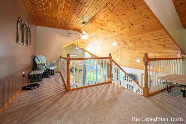3631 Pepper Lane, Hamilton, MI 49419