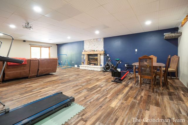 3631 Pepper Lane, Hamilton, MI 49419