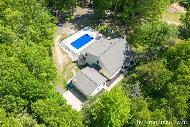 3631 Pepper Lane, Hamilton, MI 49419