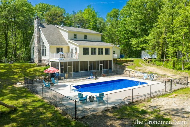 3631 Pepper Lane, Hamilton, MI 49419