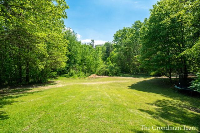 3631 Pepper Lane, Hamilton, MI 49419