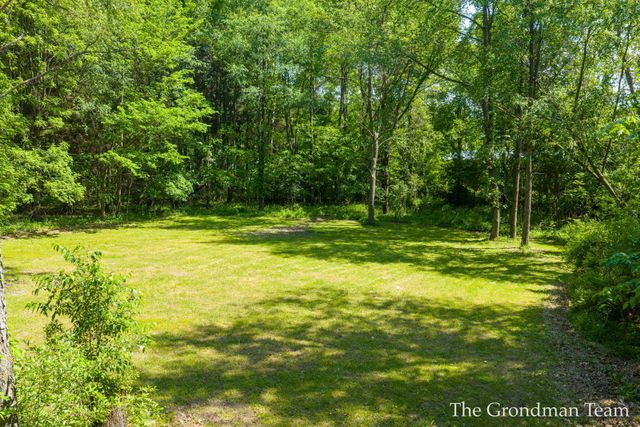 3631 Pepper Lane, Hamilton, MI 49419