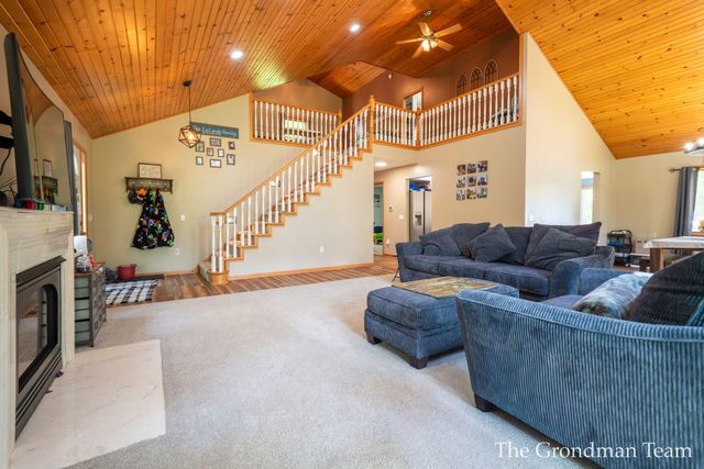 3631 Pepper Lane, Hamilton, MI 49419