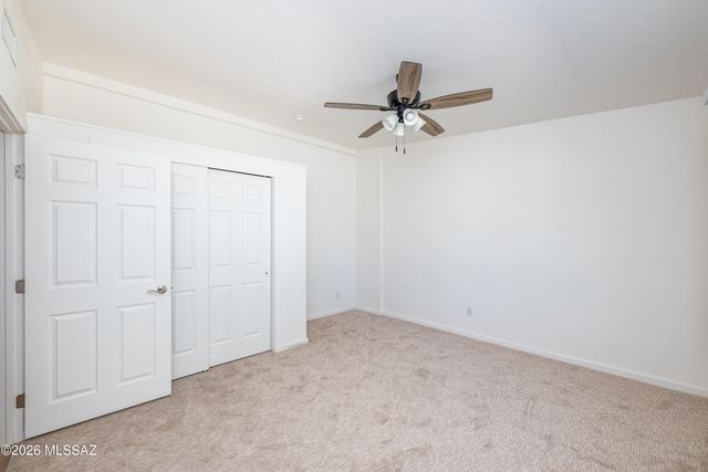 912 W Limberlost Drive, Tucson, AZ 85705