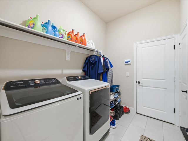 224 Comanche Trail, Alvarado, TX 76009