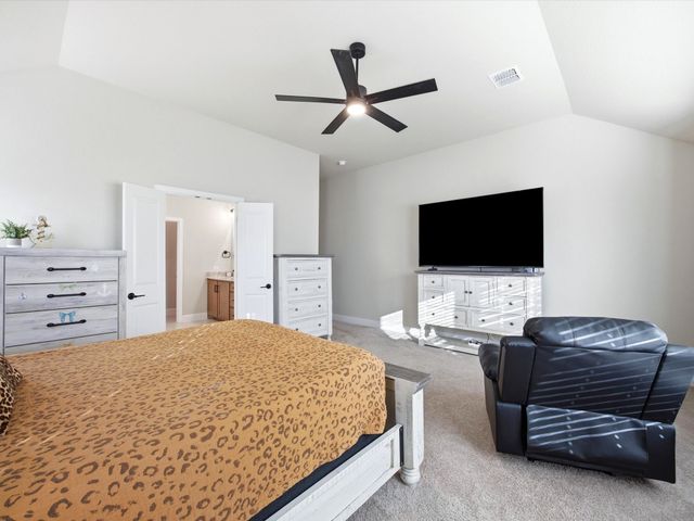 224 Comanche Trail, Alvarado, TX 76009