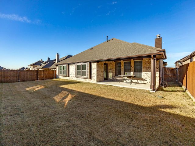 224 Comanche Trail, Alvarado, TX 76009