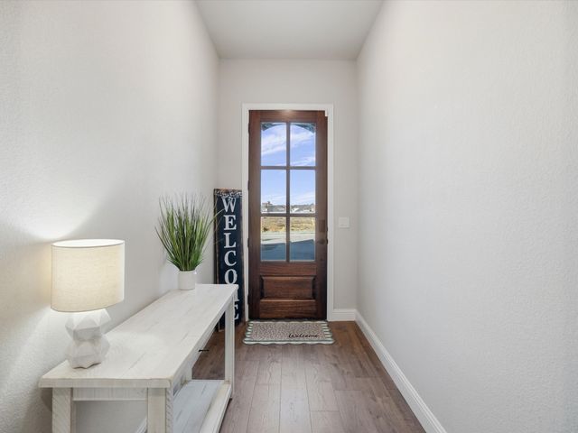 224 Comanche Trail, Alvarado, TX 76009