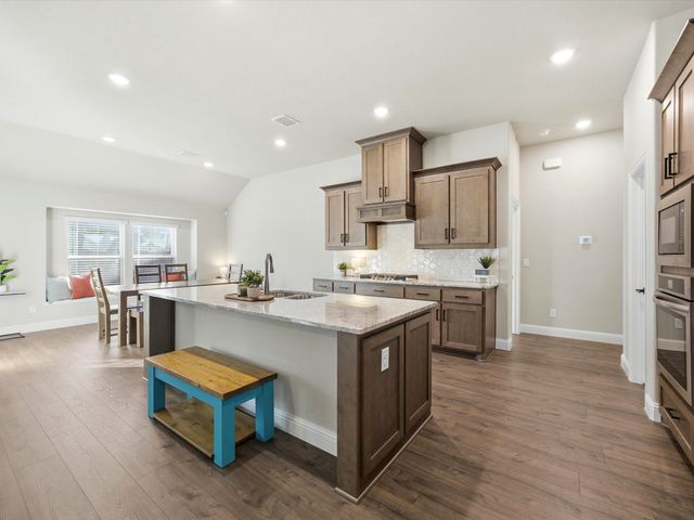 224 Comanche Trail, Alvarado, TX 76009