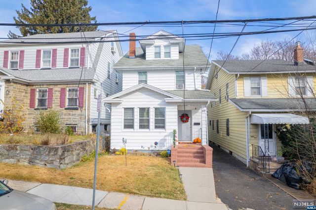 57 Commonwealth Avenue, Newark, NJ 07106