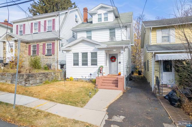 57 Commonwealth Avenue, Newark, NJ 07106