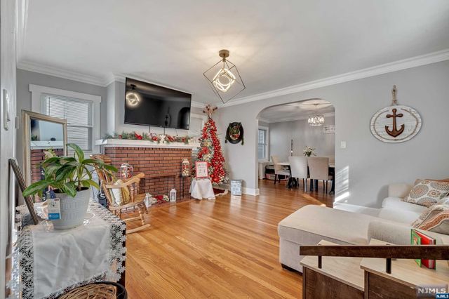 57 Commonwealth Avenue, Newark, NJ 07106