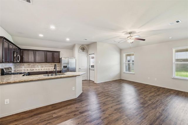 15426 Bonita Grulla Way, Houston, TX 77049